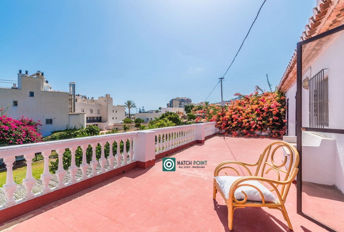 5 soveværelse Villa til leje i Almunecar - € 2.500 (Ref: 9127229)