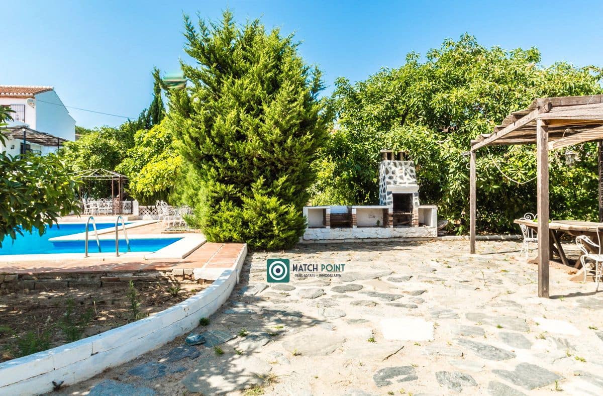 5 soveværelse Villa til leje i Almunecar - € 2.500 (Ref: 9127229)