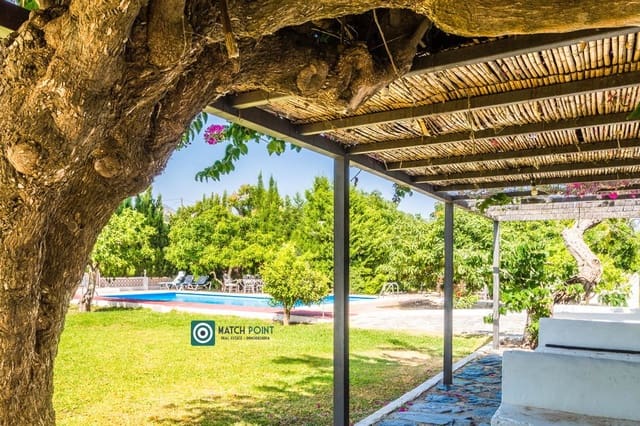 5 sypialnia Willa do wynajęcia w Almuñécar - 2 500 € (Ref: 9127229)