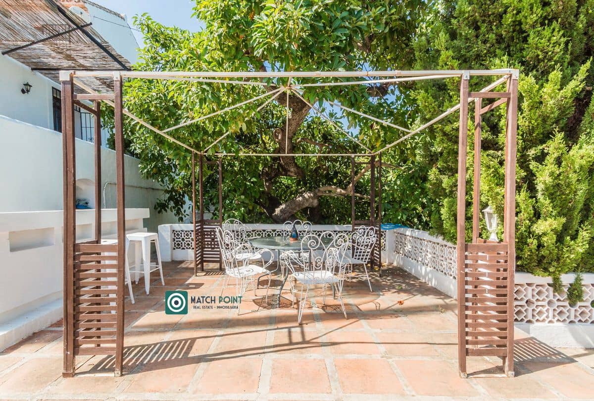 5 soveværelse Villa til leje i Almunecar - € 2.500 (Ref: 9127229)