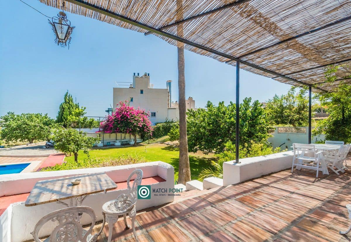 5 soveværelse Villa til leje i Almunecar - € 2.500 (Ref: 9127229)