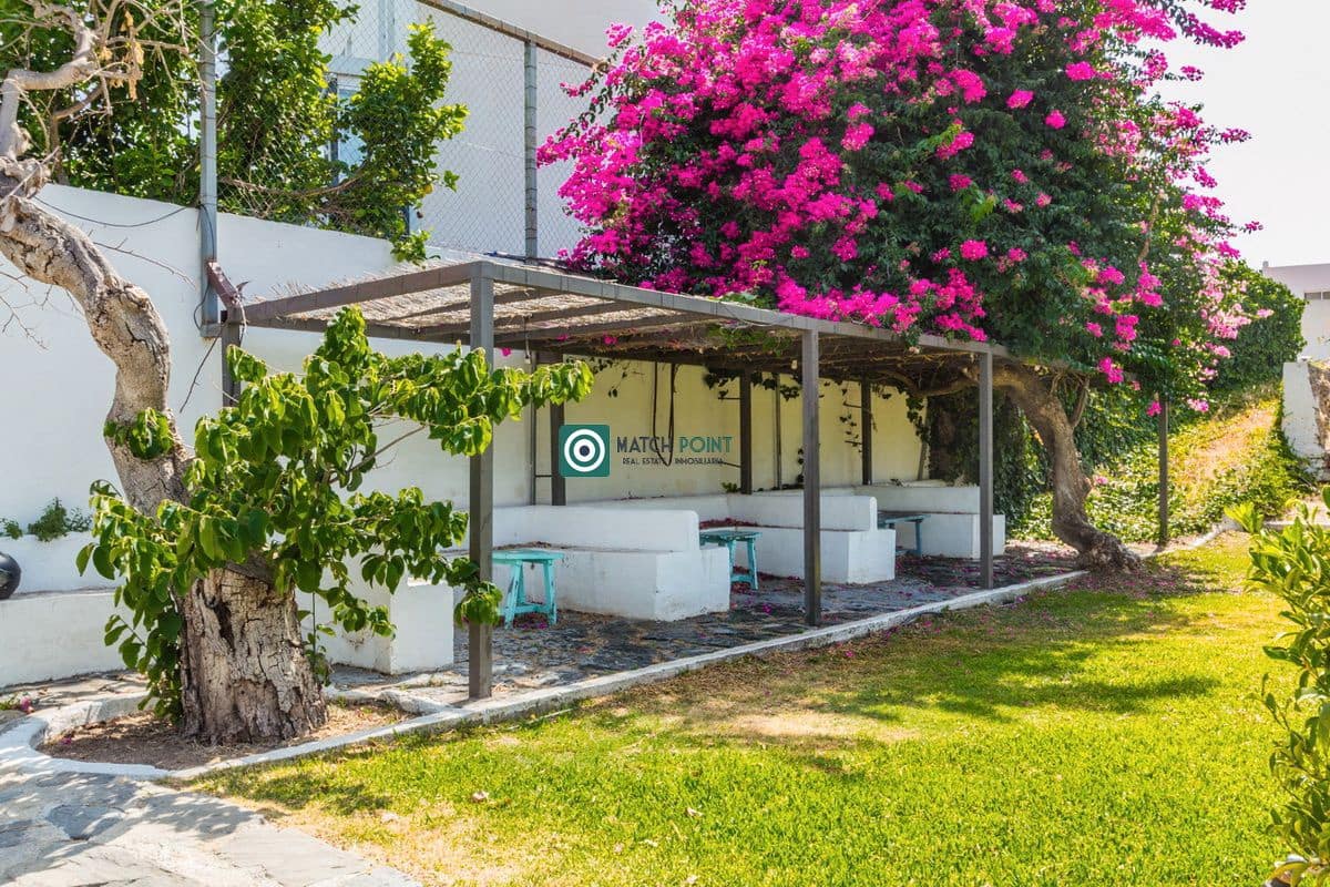 5 soveværelse Villa til leje i Almunecar - € 2.500 (Ref: 9127229)