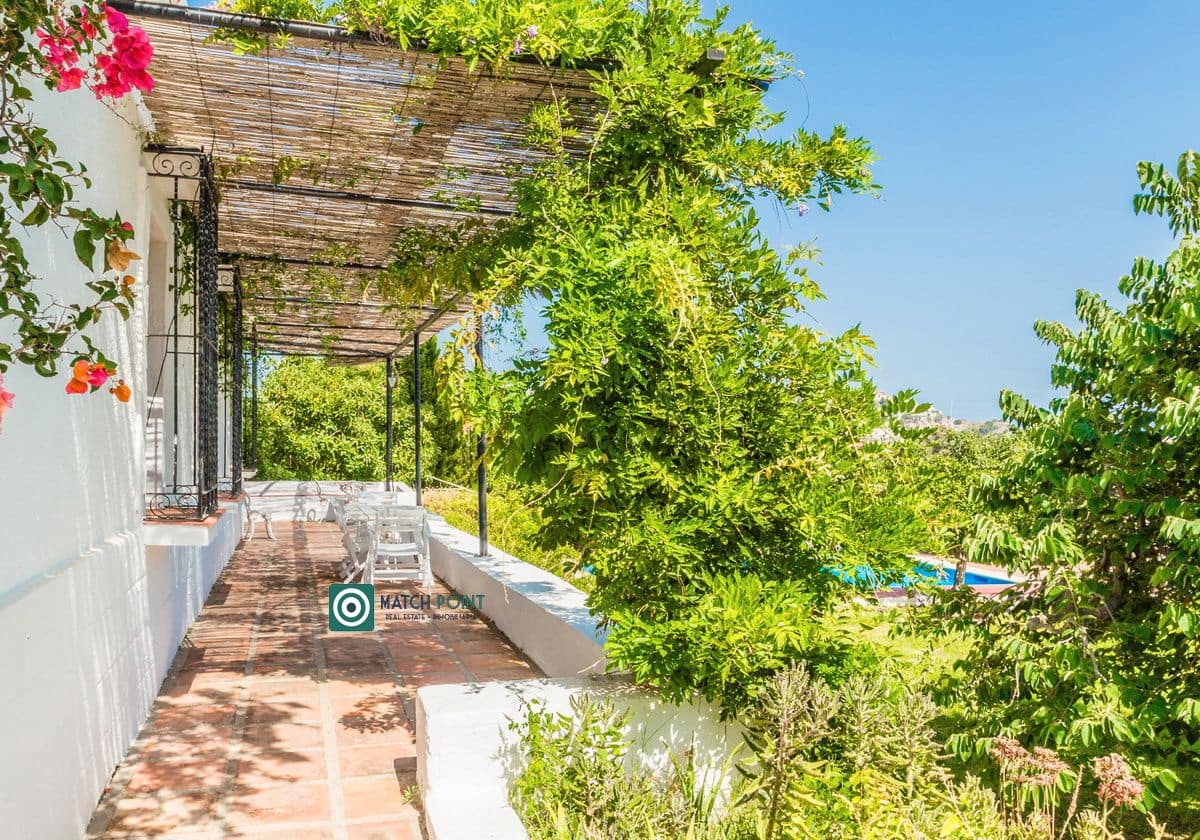 5 soveværelse Villa til leje i Almunecar - € 2.500 (Ref: 9127229)