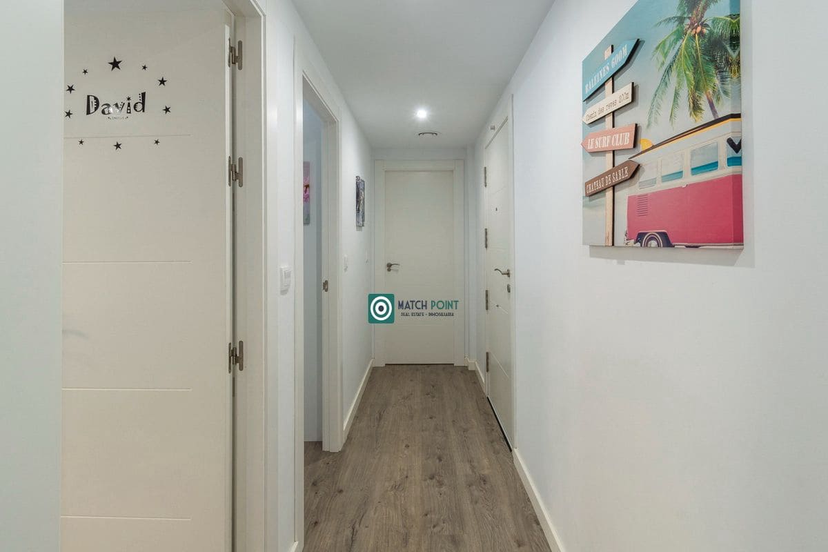 2 soverom Leilighet til leie i Almunecar med svømmebasseng garasje - € 950 (Ref: 9148112)