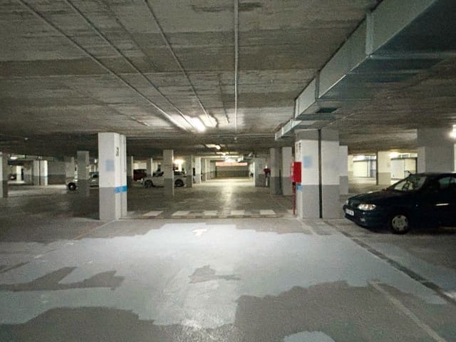 Garage til salg i Almuñécar - € 39.500 (Ref: 9191365)