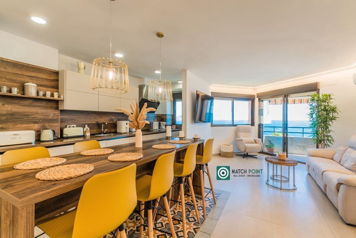 3 soveværelse Lejlighed til leje i Almunecar - € 1.100 (Ref: 9205307)