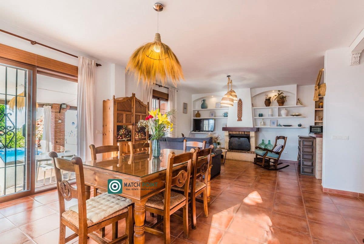 3 sovrum Finca/Hus på landet till salu i Almunecar - 600 000 € (Ref: 9205503)