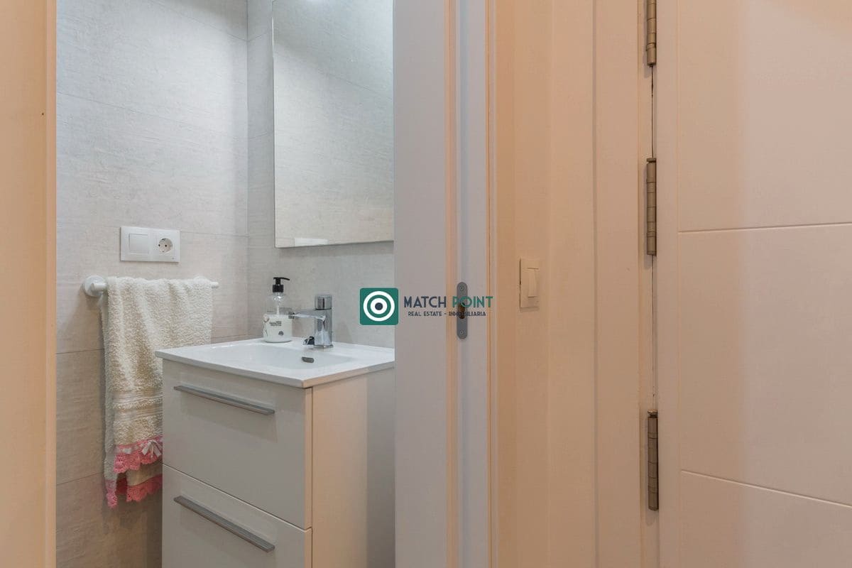 2 soveværelse Lejlighed til leje i Almunecar - € 1.000 (Ref: 9221398)