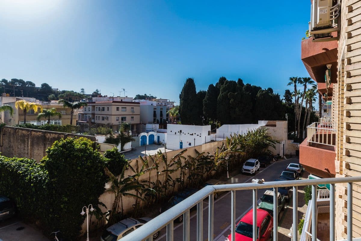 2 soveværelse Lejlighed til leje i Almunecar - € 1.000 (Ref: 9221398)