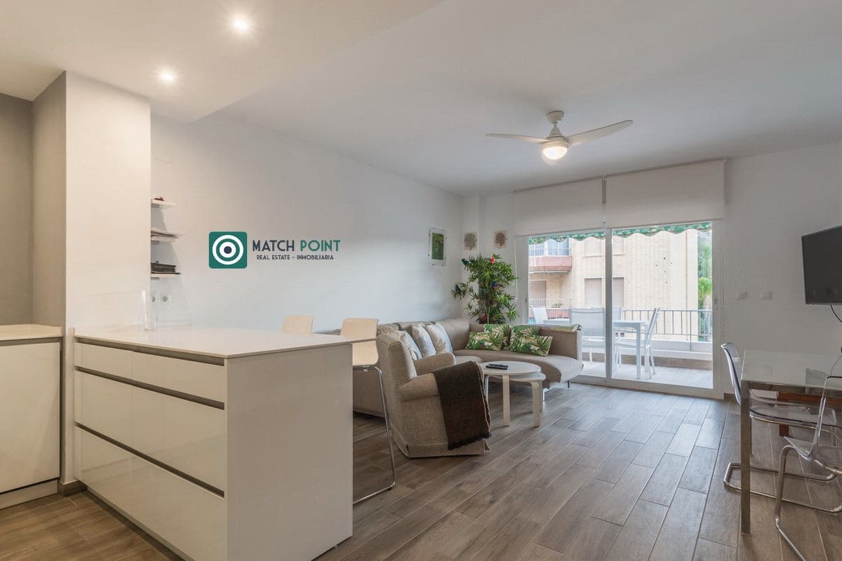 2 soveværelse Lejlighed til leje i Almunecar - € 1.000 (Ref: 9221398)