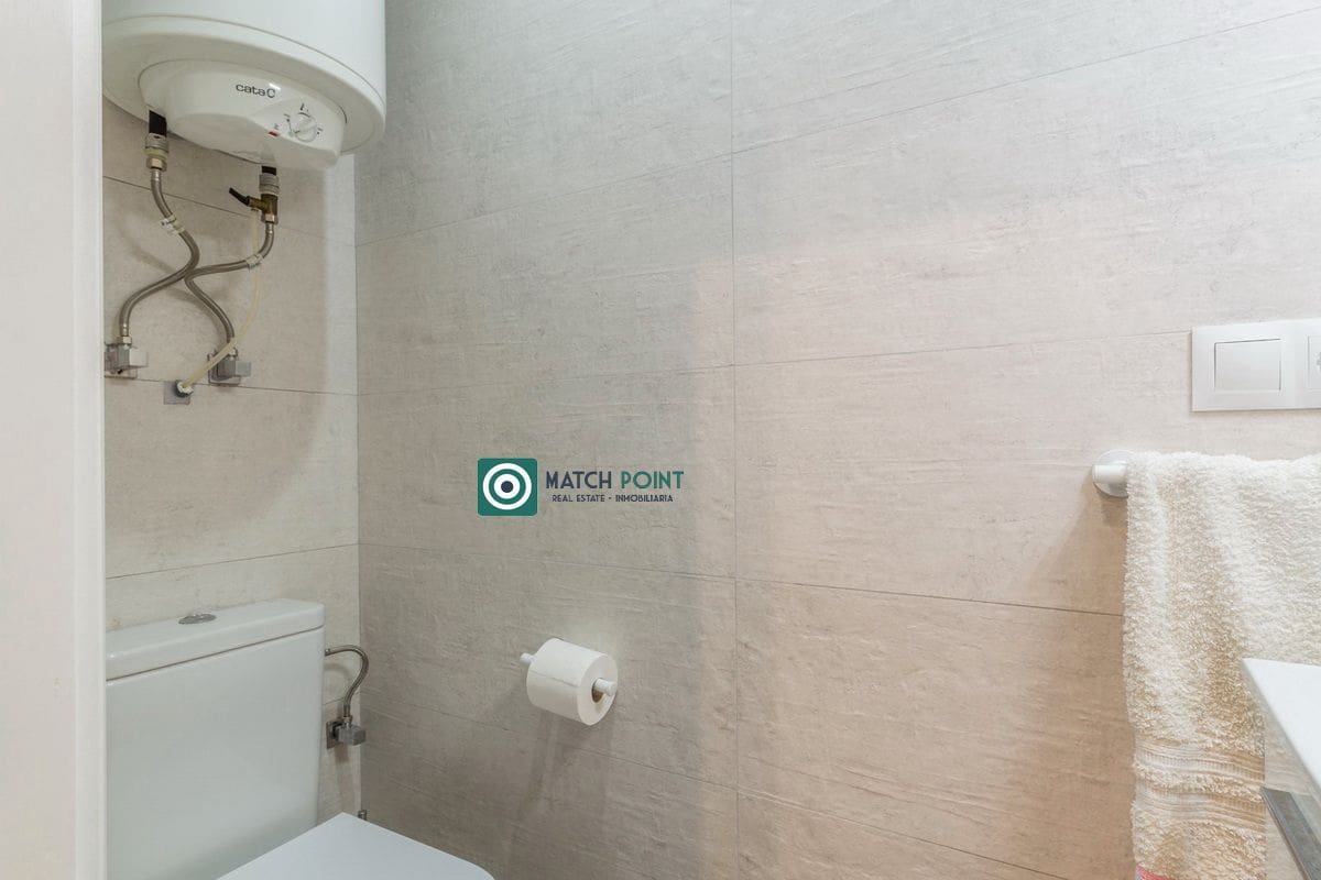 2 soveværelse Lejlighed til leje i Almunecar - € 1.000 (Ref: 9221398)