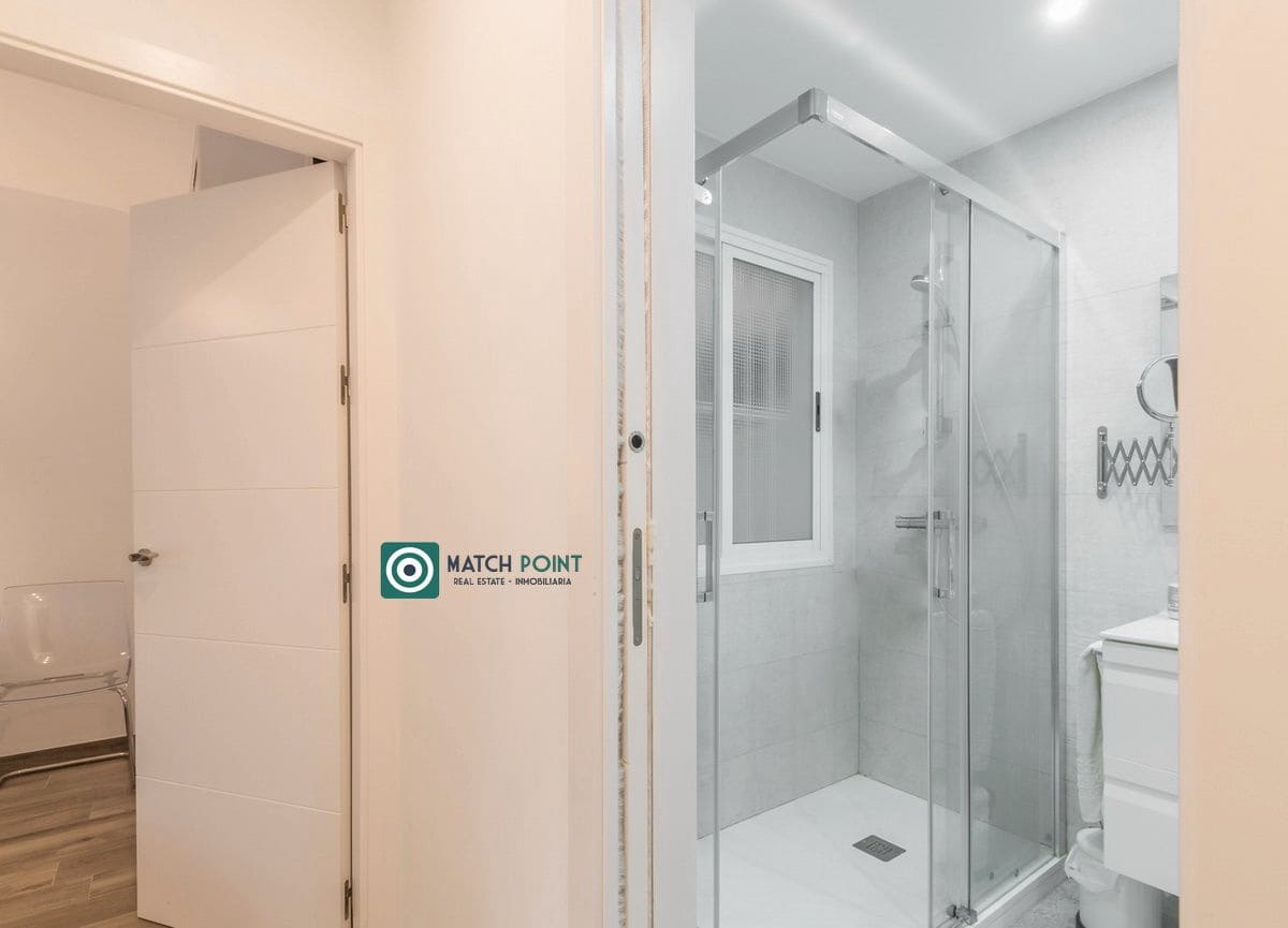 2 soveværelse Lejlighed til leje i Almunecar - € 1.000 (Ref: 9221398)