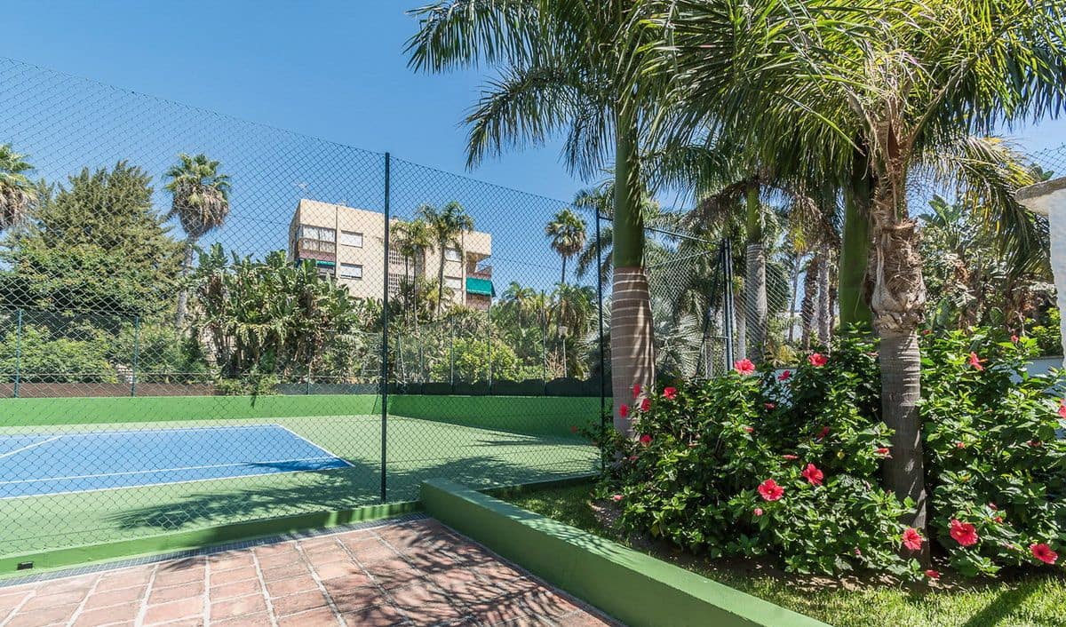 2 soveværelse Lejlighed til leje i Almunecar - € 1.000 (Ref: 9221398)