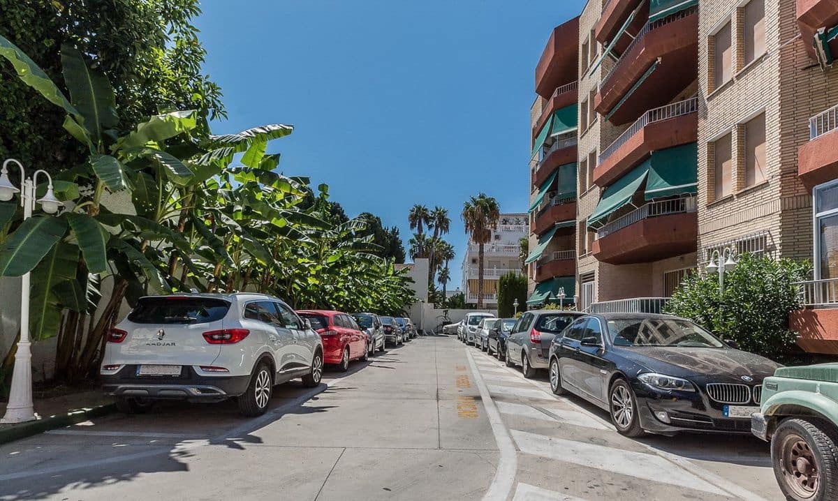 2 soveværelse Lejlighed til leje i Almunecar - € 1.000 (Ref: 9221398)