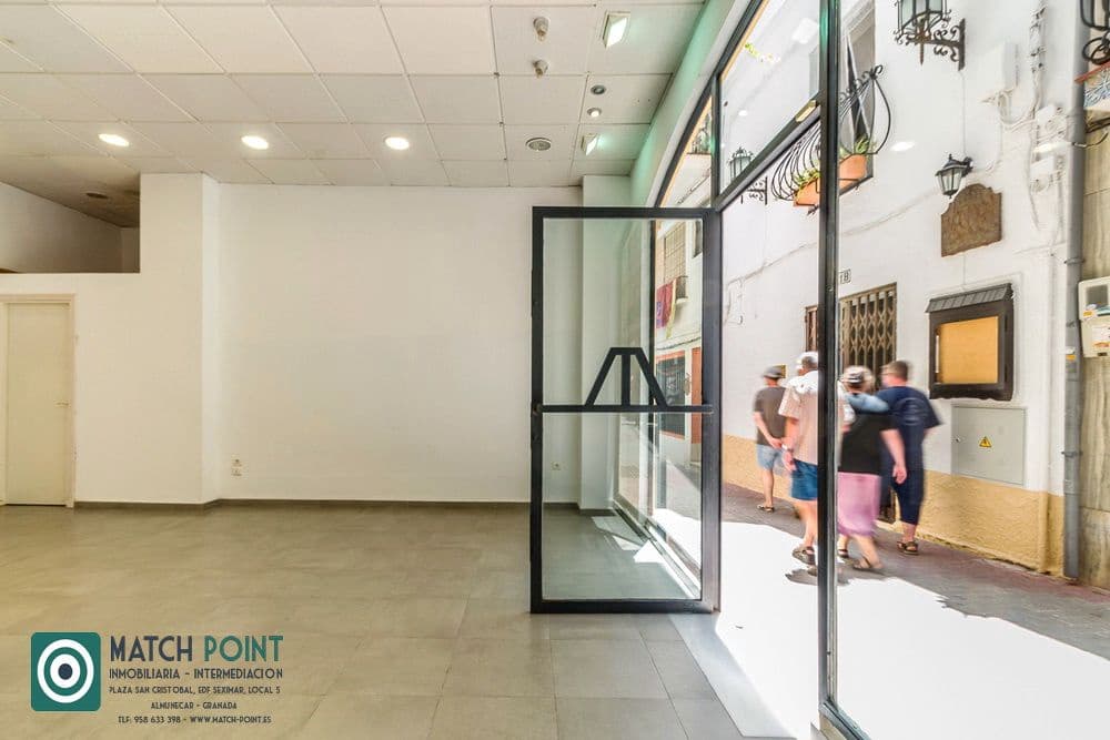 Erhverv til leje i Almunecar - € 400 (Ref: 9255803)