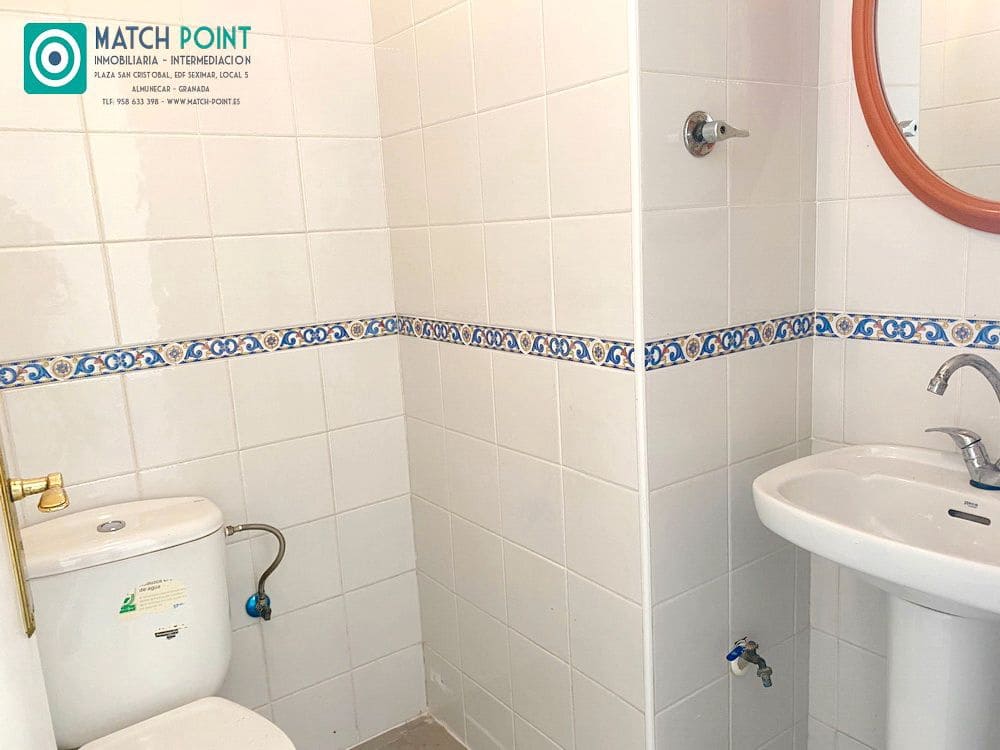 Erhverv til leje i Almunecar - € 400 (Ref: 9255803)