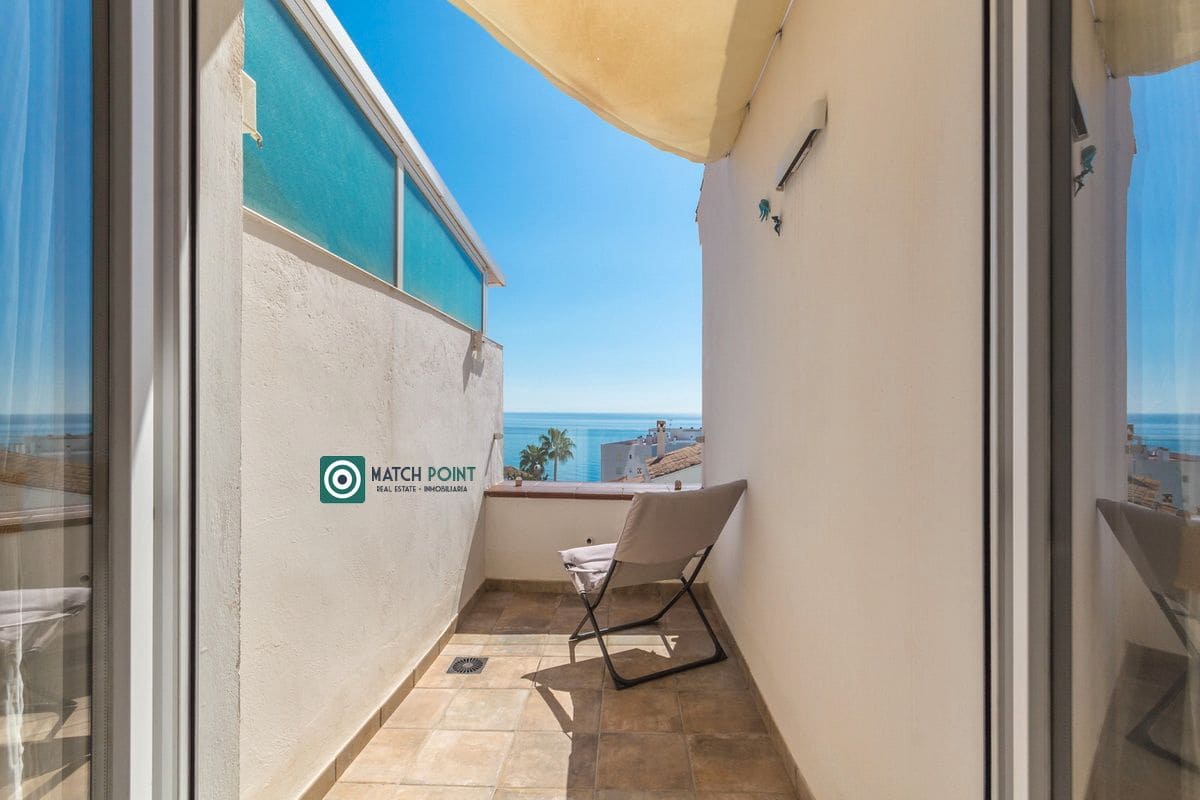 3 quarto Casa em Banda para arrendar em Almunecar - 1 200 € (Ref: 9258013)
