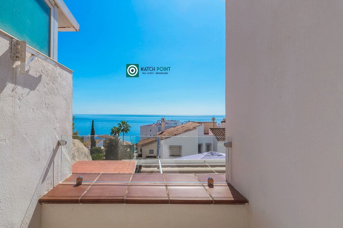 3 quarto Casa em Banda para arrendar em Almunecar - 1 200 € (Ref: 9258013)