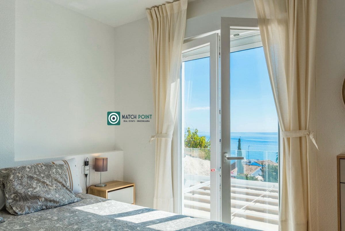 3 quarto Casa em Banda para arrendar em Almunecar - 1 200 € (Ref: 9258013)
