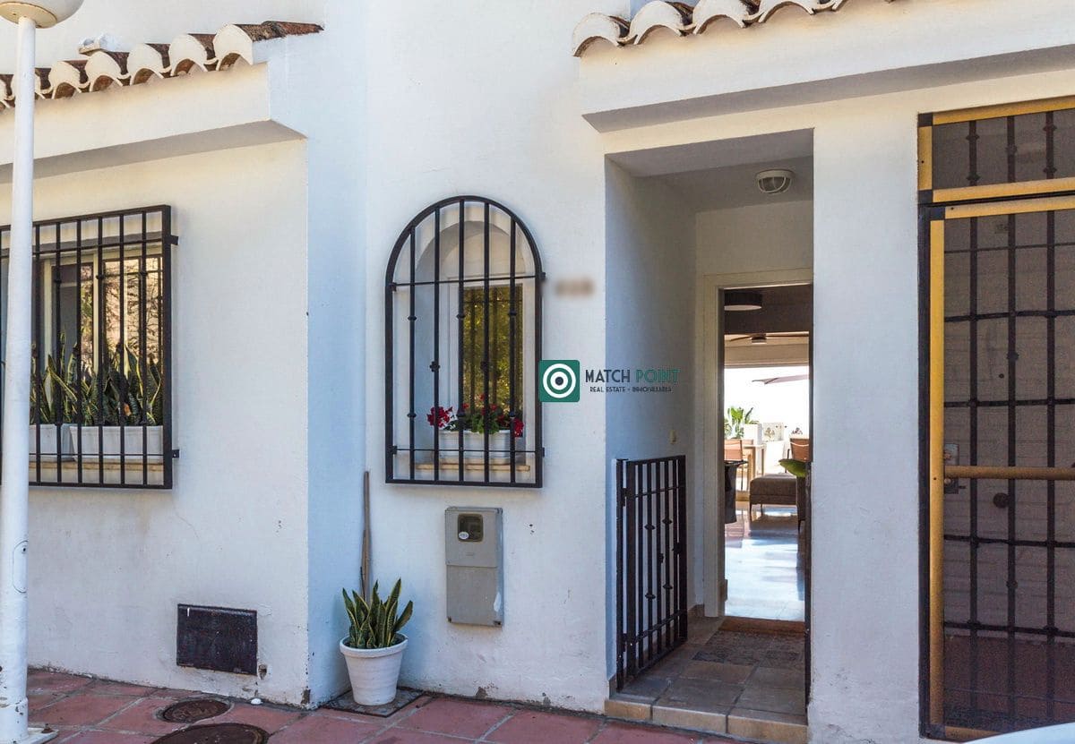3 quarto Casa em Banda para arrendar em Almunecar - 1 200 € (Ref: 9258013)