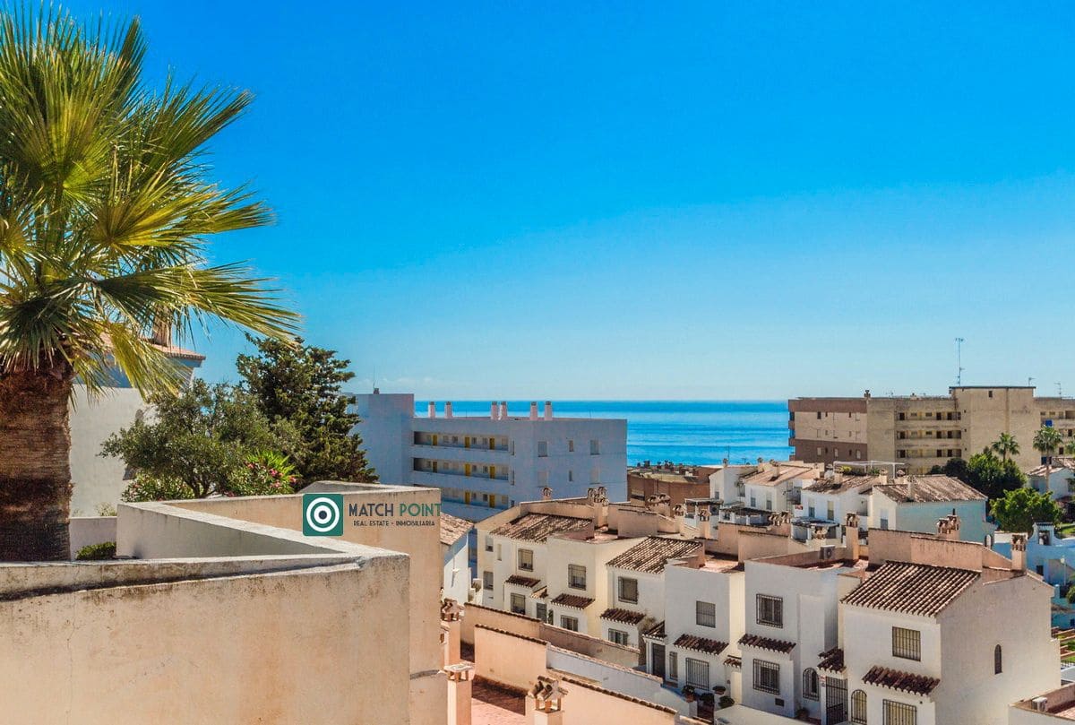 3 quarto Casa em Banda para arrendar em Almunecar - 1 200 € (Ref: 9258013)