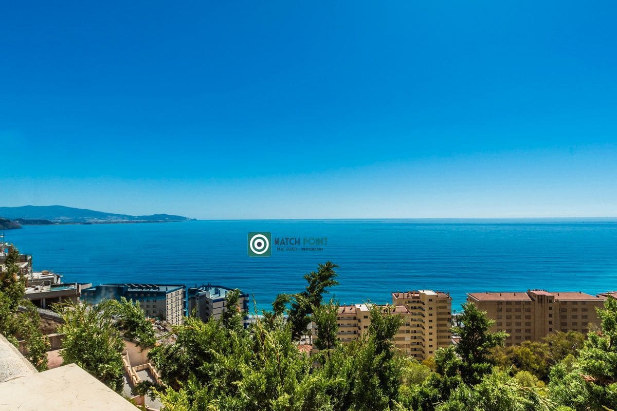2 bedroom Apartment for rent in Almunecar with pool garage - € 850 (Ref: 9258120)