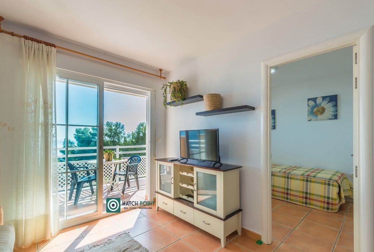 2 bedroom Apartment for rent in Almunecar with pool garage - € 850 (Ref: 9258120)