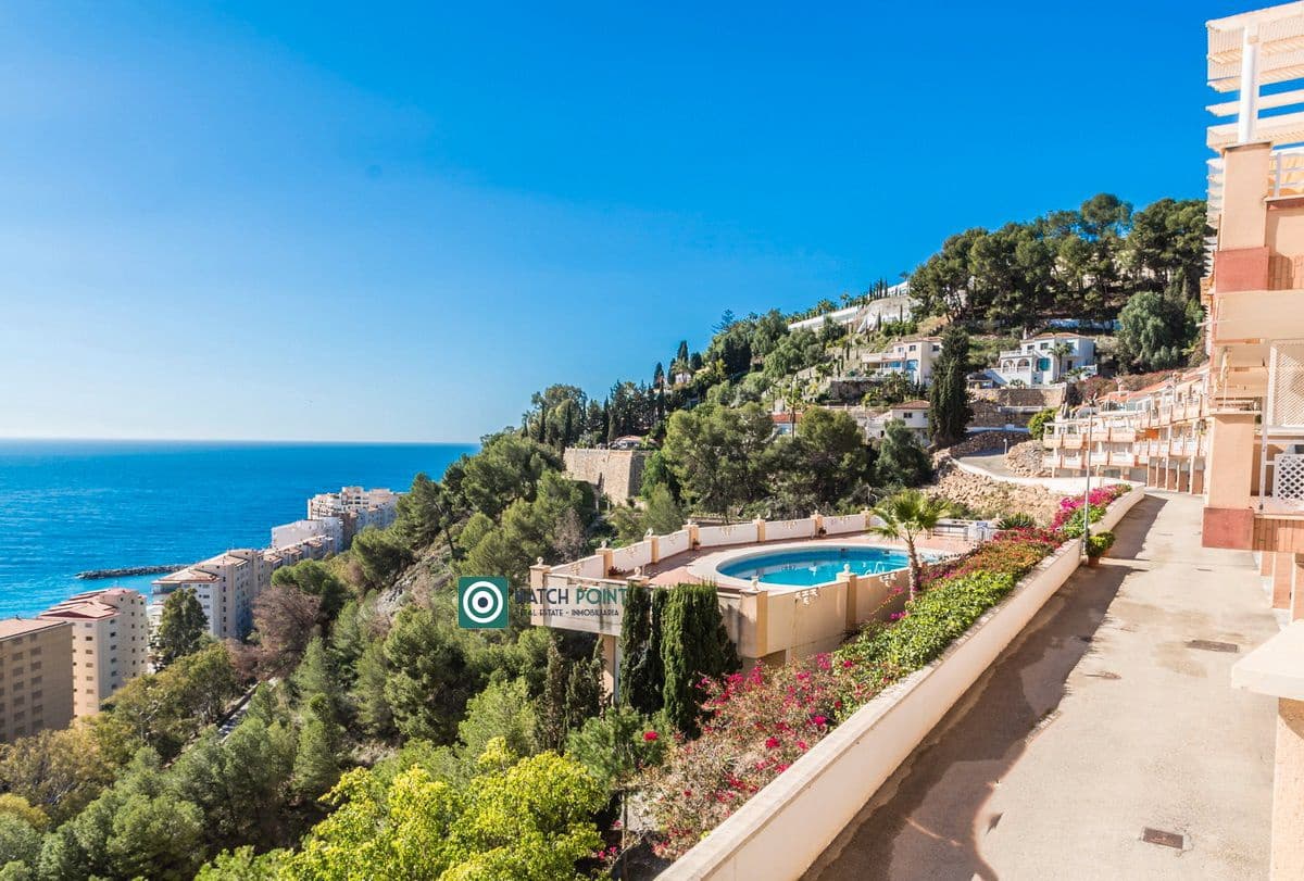 2 bedroom Apartment for rent in Almunecar with pool garage - € 850 (Ref: 9258120)
