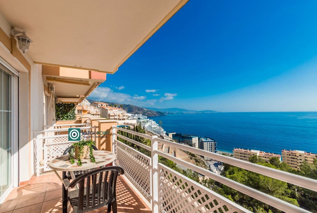 2 bedroom Apartment for rent in Almunecar with pool garage - € 850 (Ref: 9258120)
