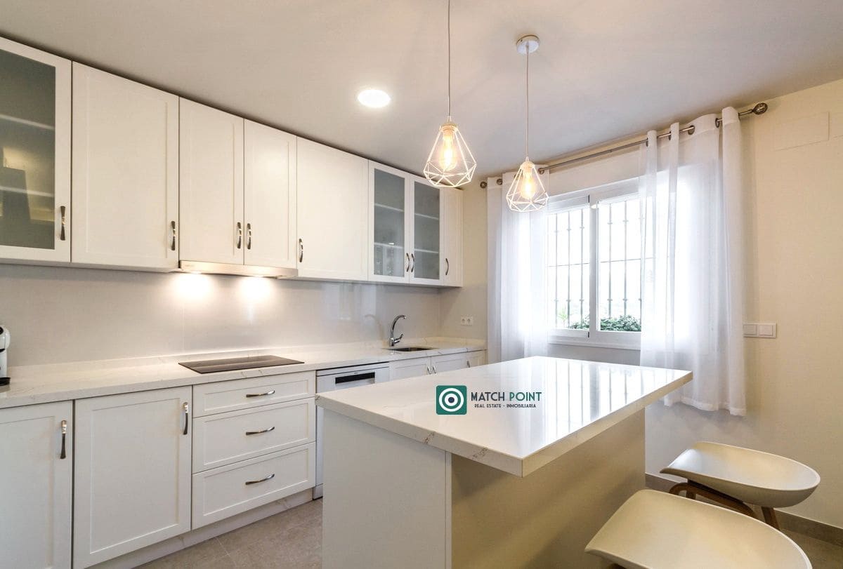 2 sypialnia Mieszkanie do wynajęcia w Almunecar - 900 € (Ref: 9265095)