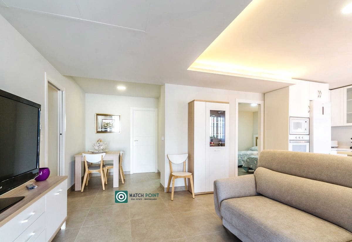 2 sypialnia Mieszkanie do wynajęcia w Almunecar - 900 € (Ref: 9265095)