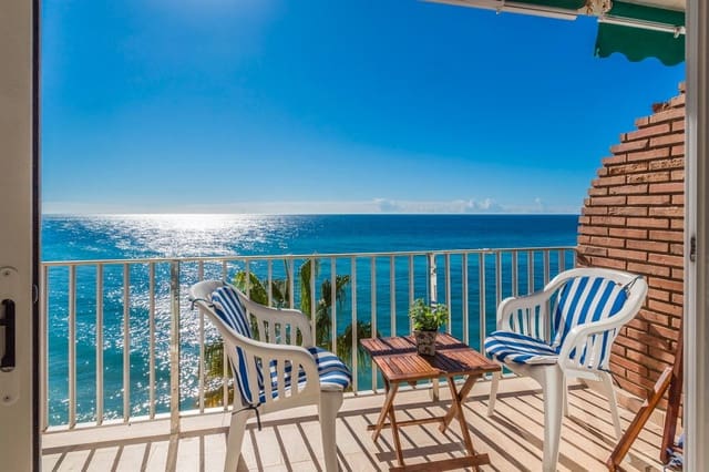 Piso de 2 habitaciones en Almuñécar en alquiler - 800 € (Ref: 9282812)