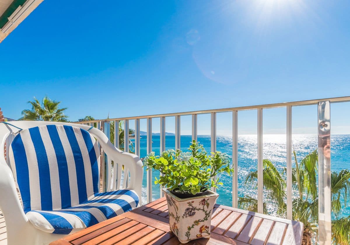 2 soveværelse Lejlighed til leje i Almunecar - € 800 (Ref: 9282812)