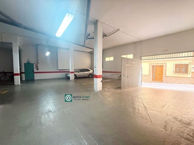 Garage til salg i Almuñécar - € 37.000 (Ref: 9354143)