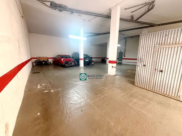 Garage til salg i Almuñécar - € 37.000 (Ref: 9354143)