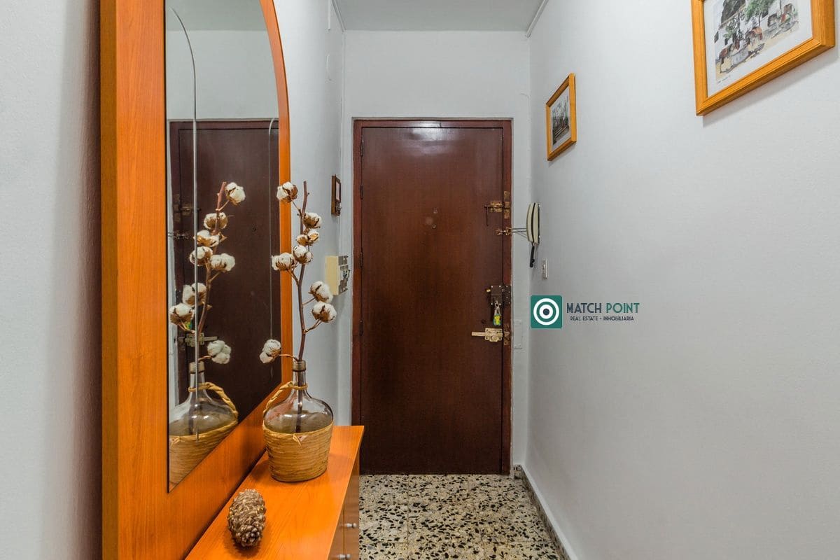 3 soveværelse Lejlighed til leje i Almunecar - € 650 (Ref: 9357635)