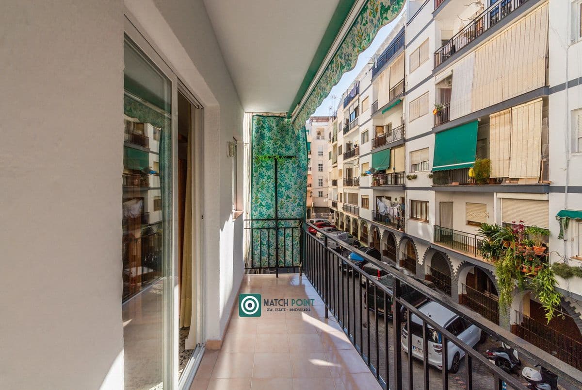 3 soveværelse Lejlighed til leje i Almunecar - € 650 (Ref: 9357635)