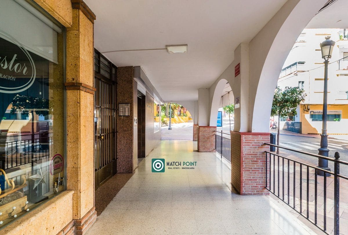 3 soveværelse Lejlighed til leje i Almunecar - € 650 (Ref: 9357635)