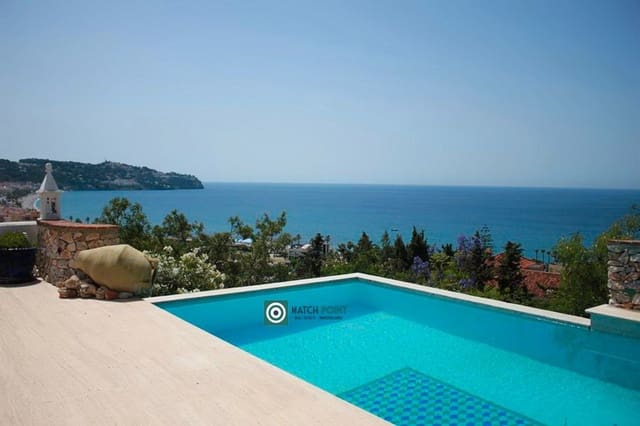 4 bedroom Villa for sale in Almuñécar - € 1,180,000 (Ref: 9369144)