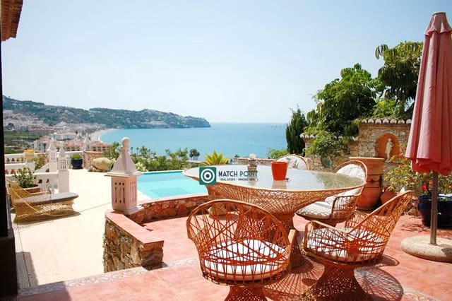 4 bedroom Villa for sale in Almuñécar - € 1,180,000 (Ref: 9369144)