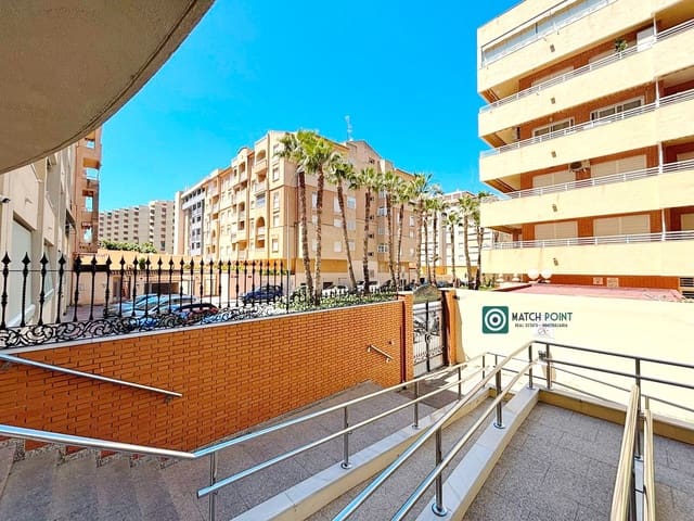 1 slaapkamer Flat te huur in Almuñécar - € 575 (Ref: 9370333)