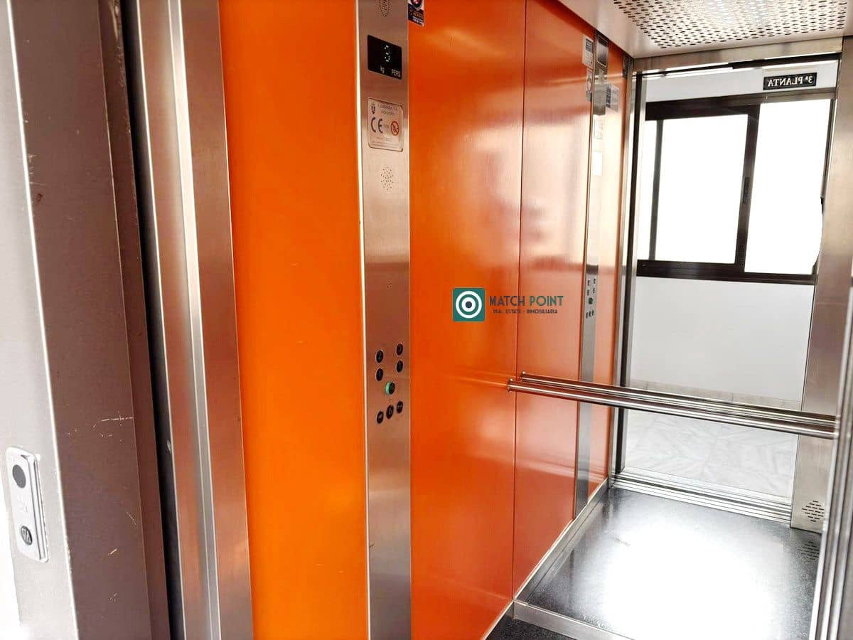 4 soverom Leilighet til leie i Almunecar - € 800 (Ref: 9376394)