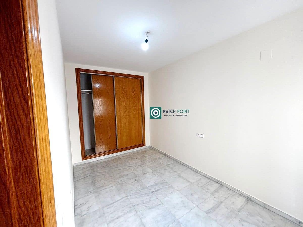 4 soverom Leilighet til leie i Almunecar - € 800 (Ref: 9376394)