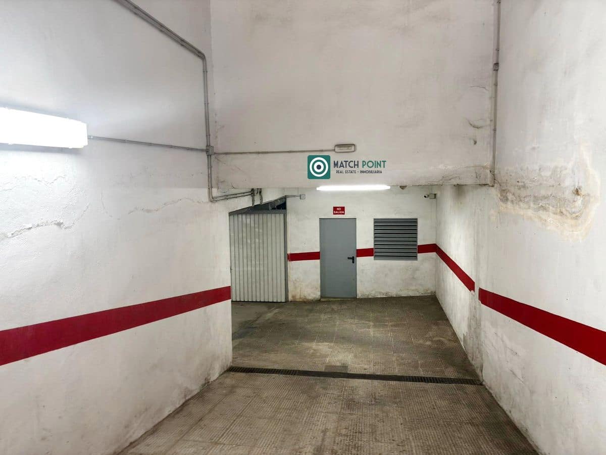 4 soverom Leilighet til leie i Almunecar - € 800 (Ref: 9376394)