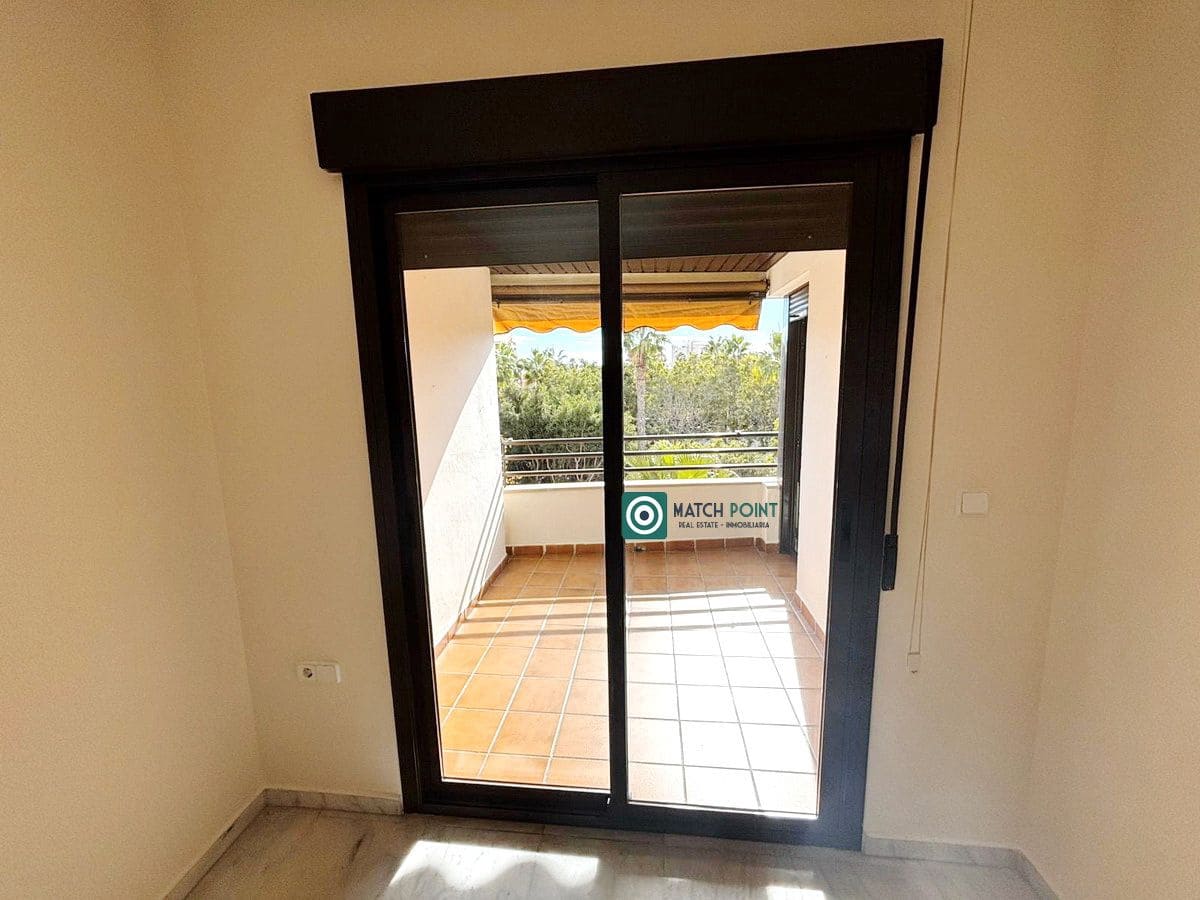 4 soverom Leilighet til leie i Almunecar - € 800 (Ref: 9376394)