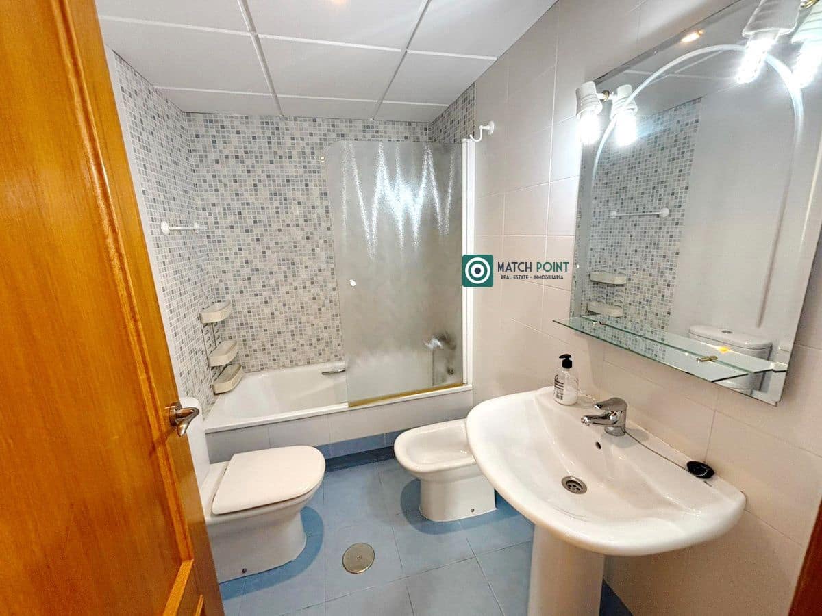 4 soverom Leilighet til leie i Almunecar - € 800 (Ref: 9376394)