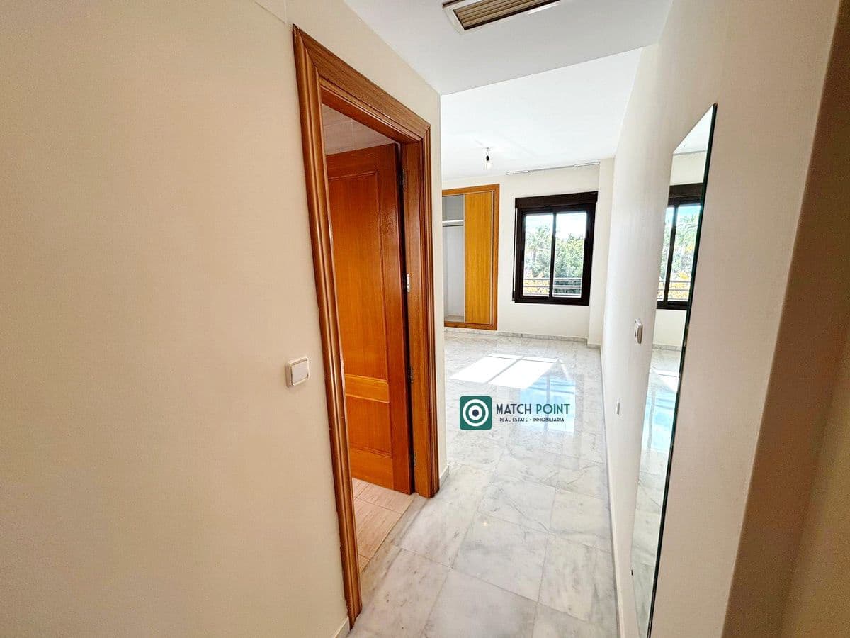 4 soverom Leilighet til leie i Almunecar - € 800 (Ref: 9376394)