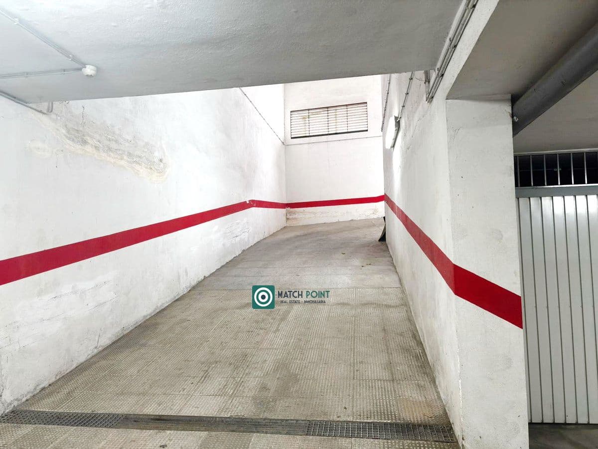 4 soverom Leilighet til leie i Almunecar - € 800 (Ref: 9376394)