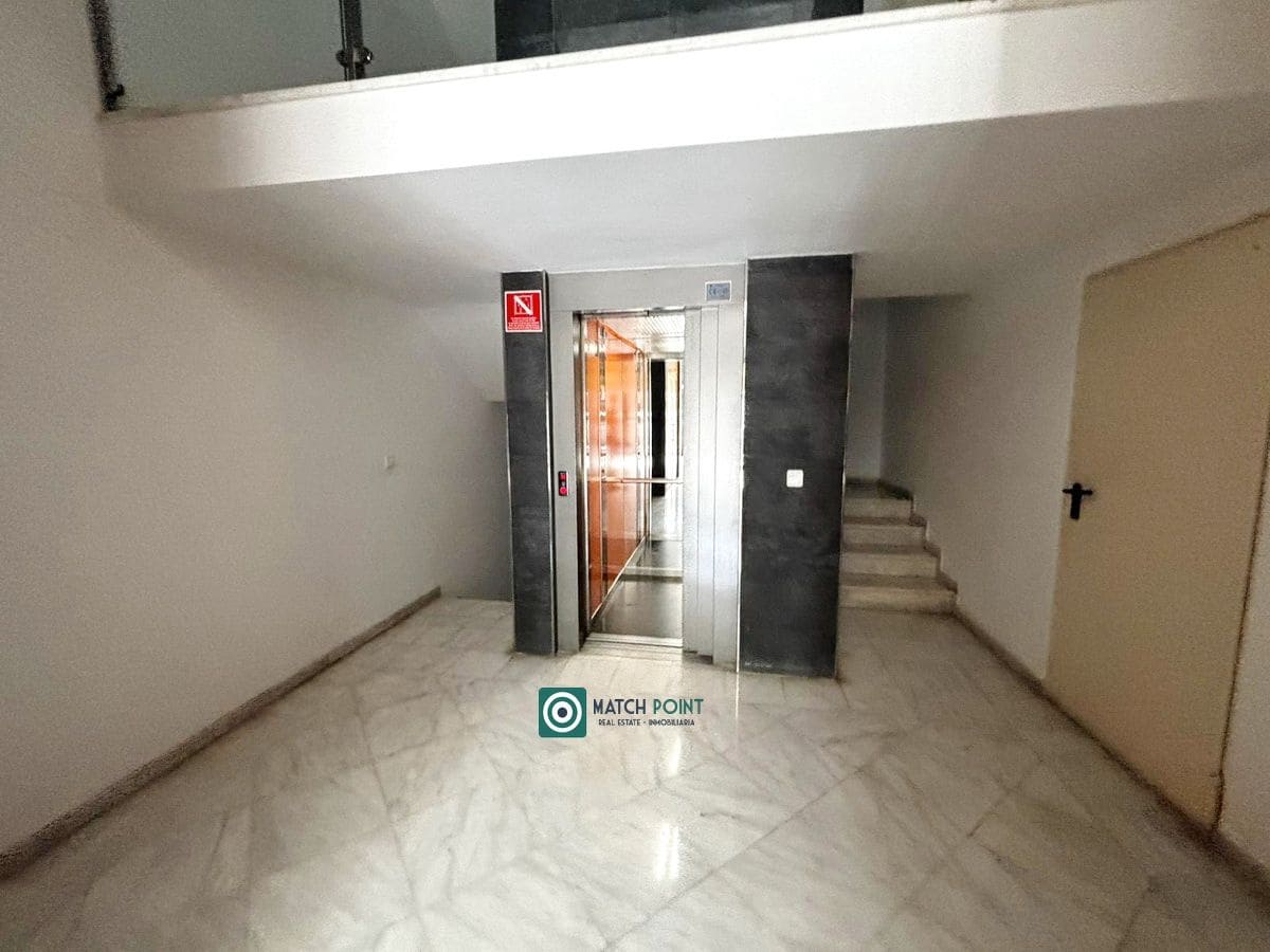 4 soverom Leilighet til leie i Almunecar - € 800 (Ref: 9376394)