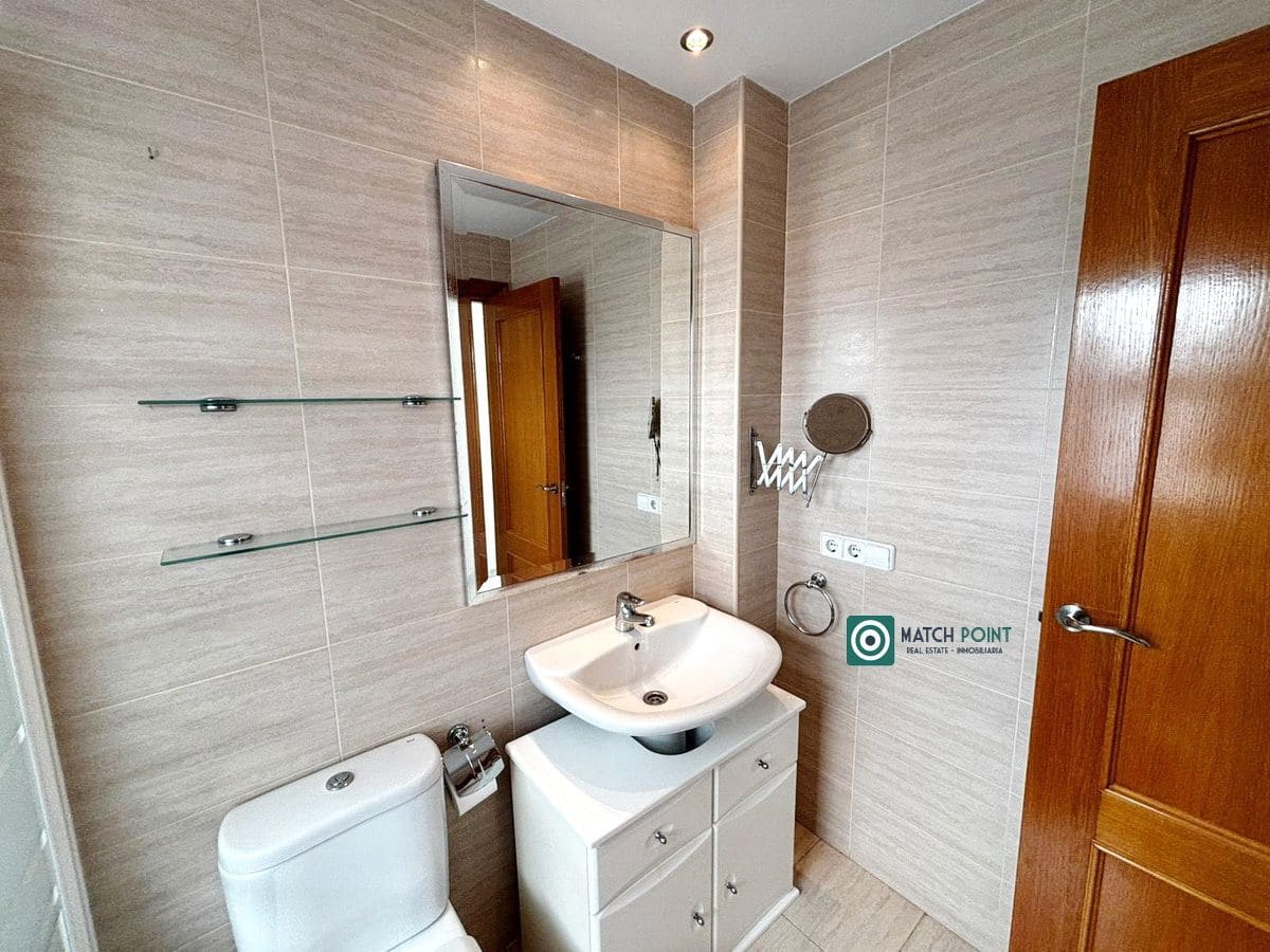 4 soverom Leilighet til leie i Almunecar - € 800 (Ref: 9376394)